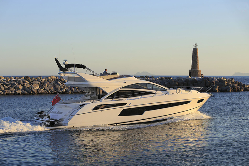 Sunseeker 68 Sport Yacht 02